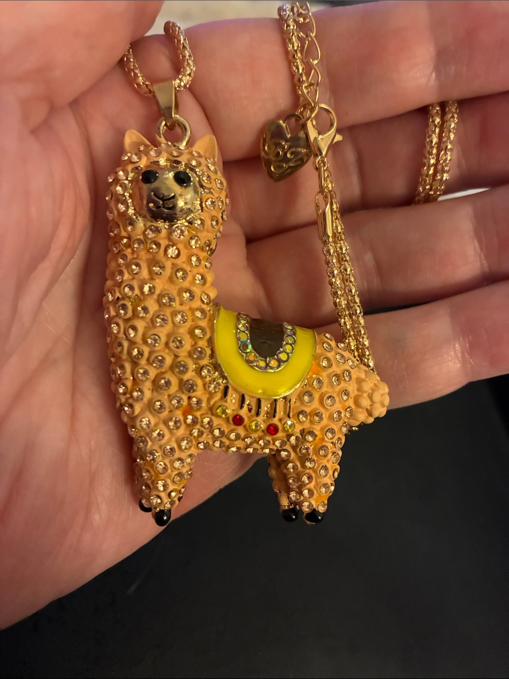 Gold-Tone Jeweled Alpaca Necklace Pendant